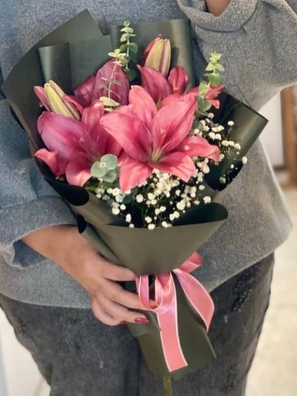 pembe lilyum